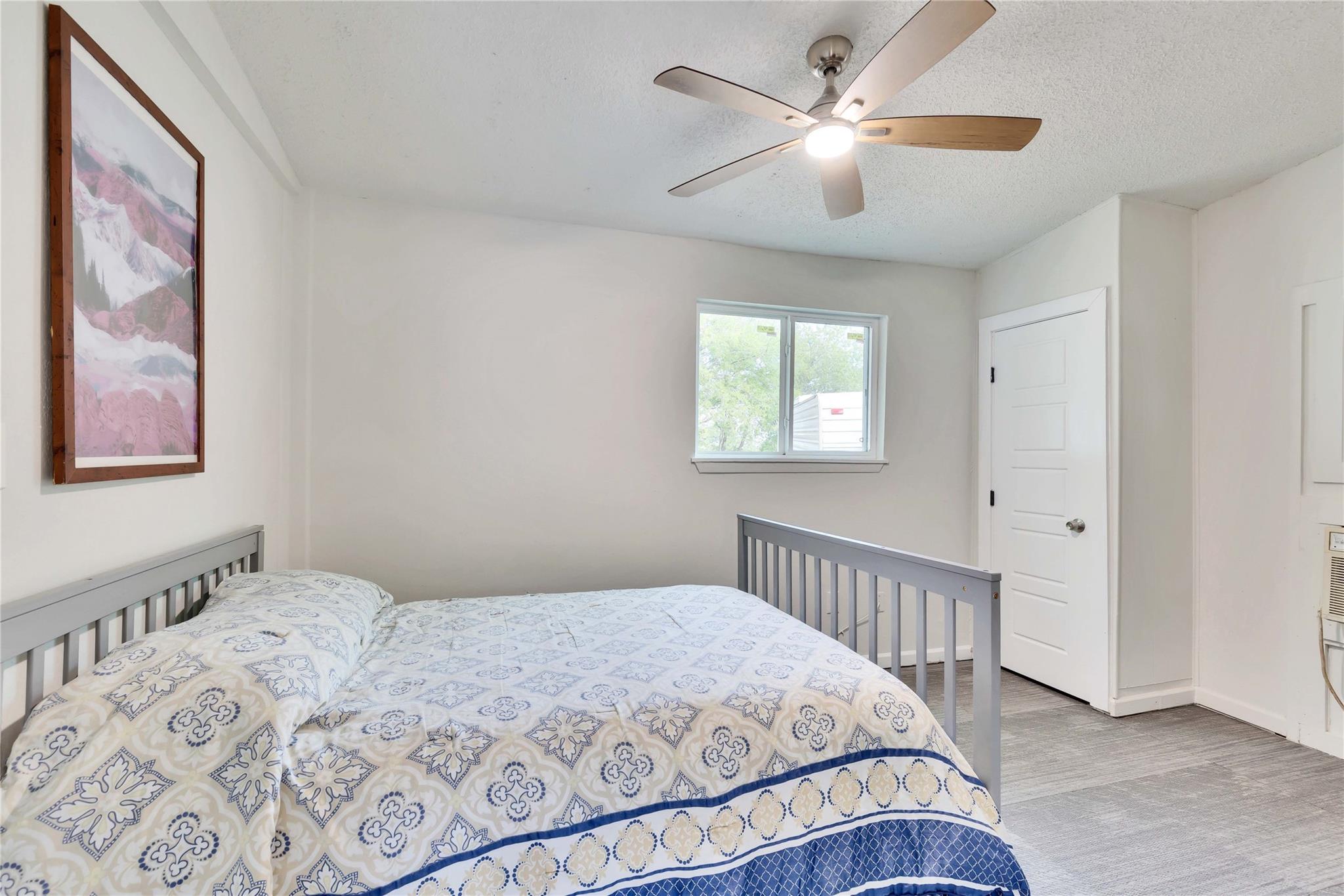 2103 Chaparral Park Rd #d Property Photo 15