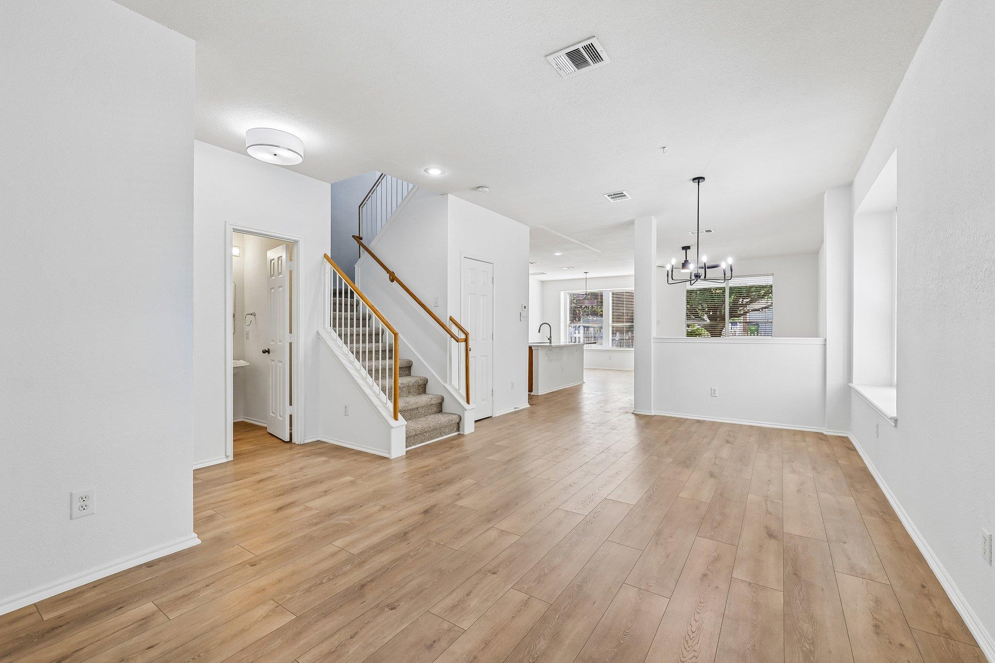 1000 Monadale Trl Property Photo 2