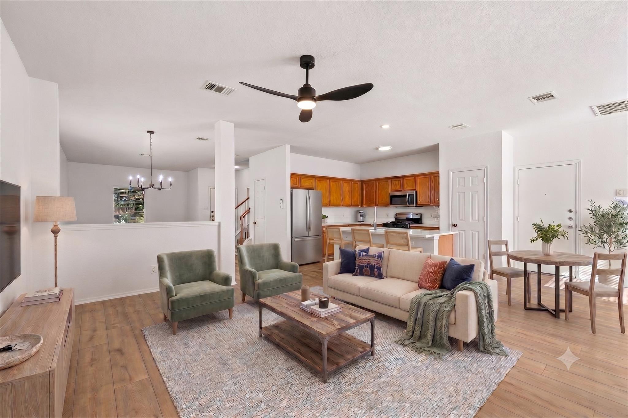 1000 Monadale Trl Property Photo 6