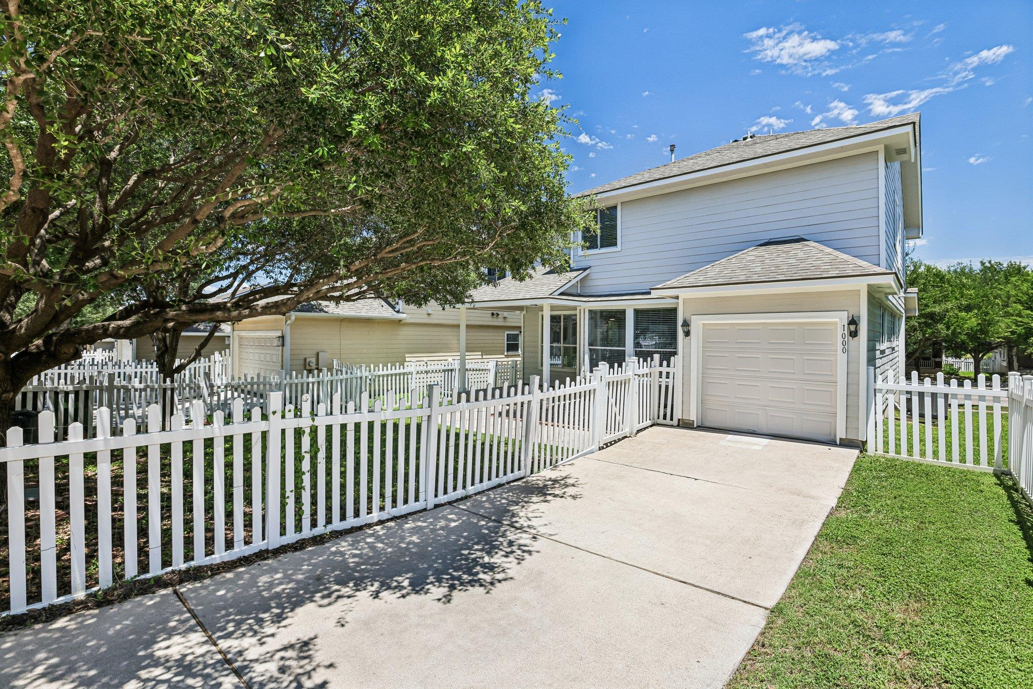 1000 Monadale Trl Property Photo 10