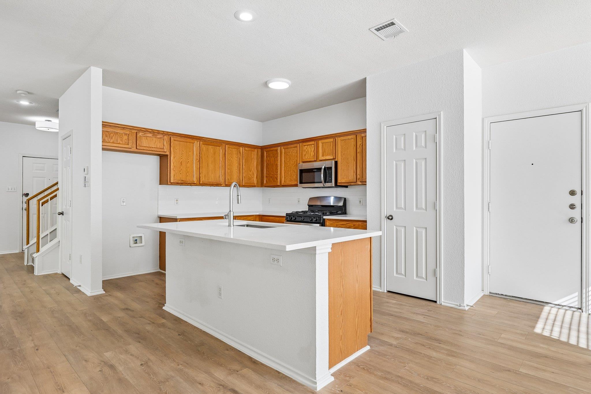 1000 Monadale Trl Property Photo 12