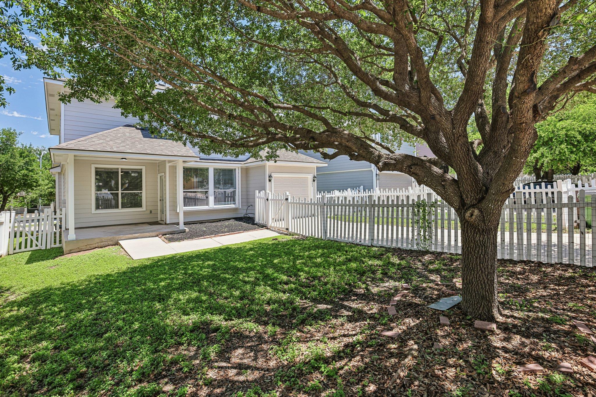 1000 Monadale Trl Property Photo 30