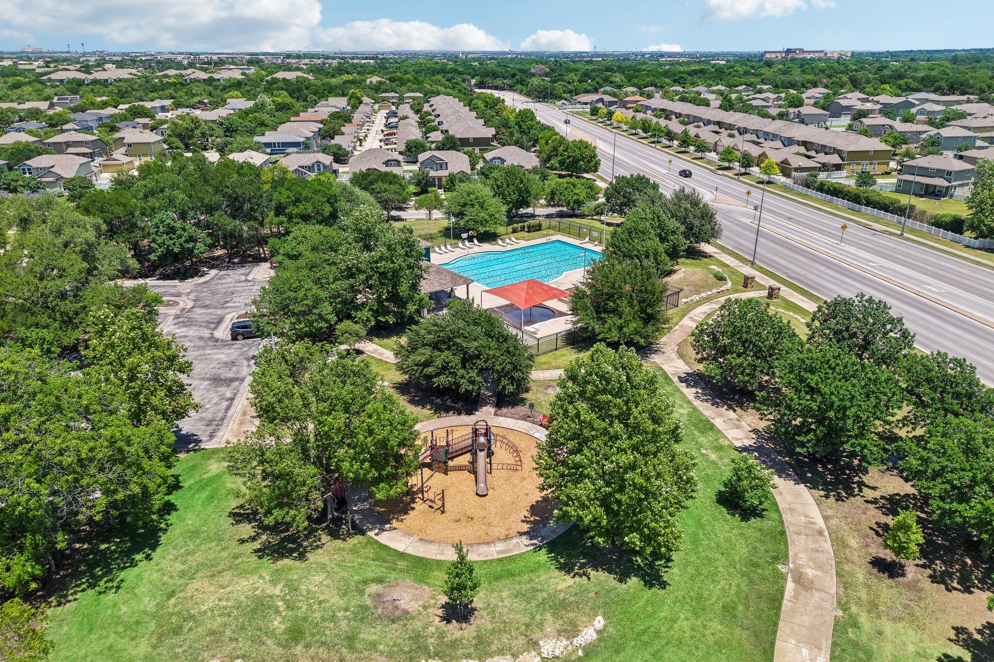 1000 Monadale Trl Property Photo 33