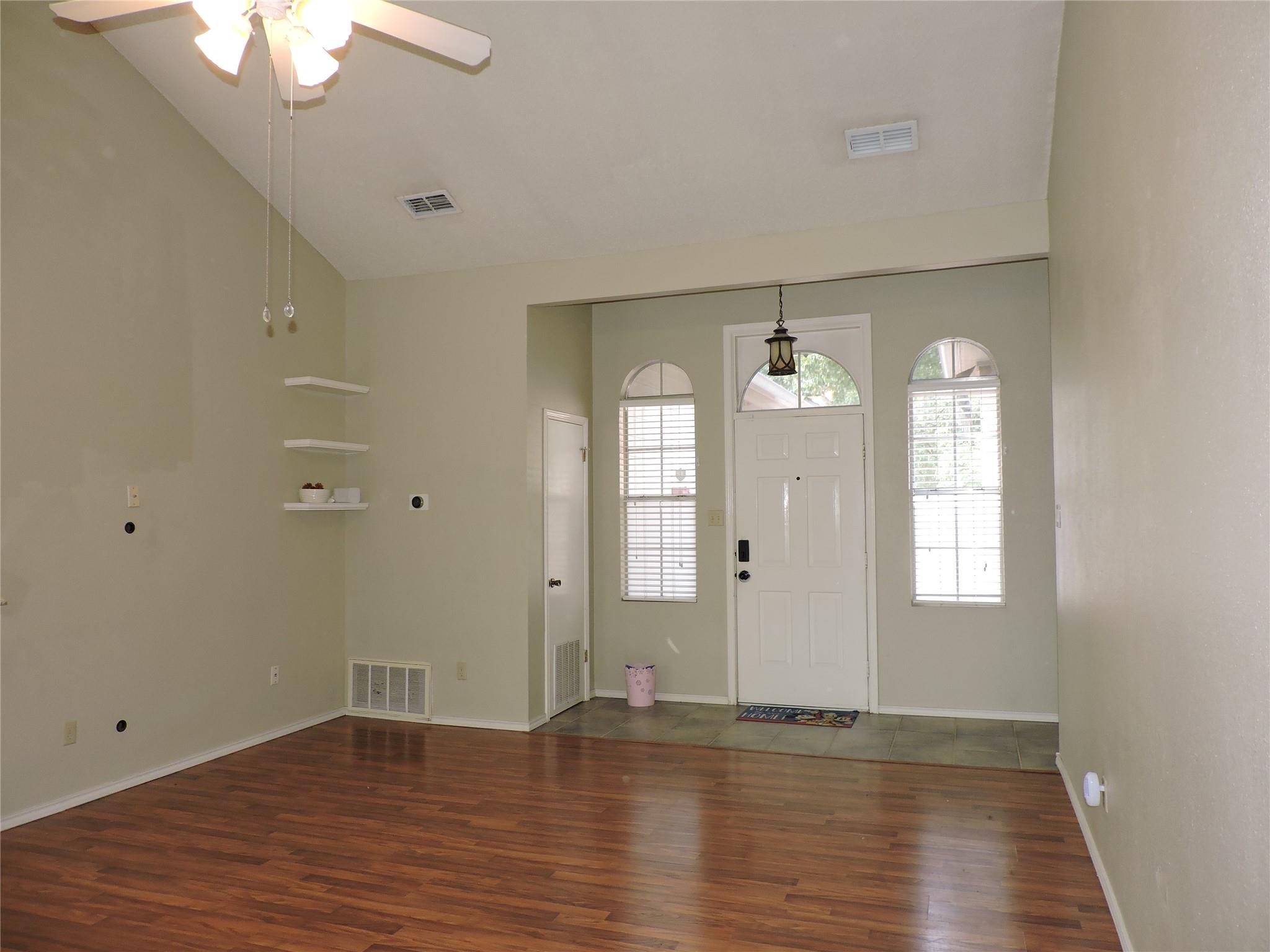 12609 Deer Falls Dr Property Photo 4