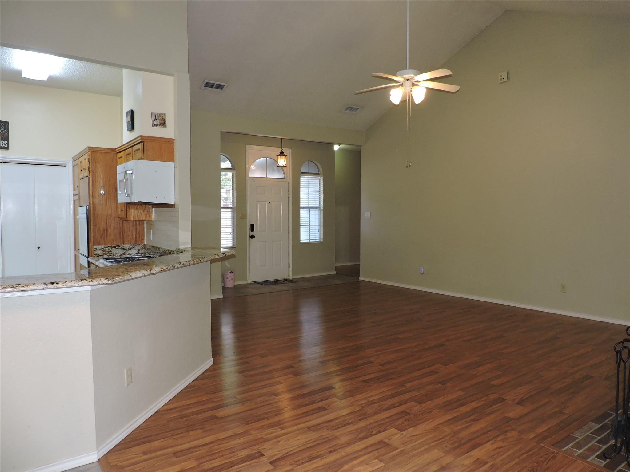 12609 Deer Falls Dr Property Photo 7