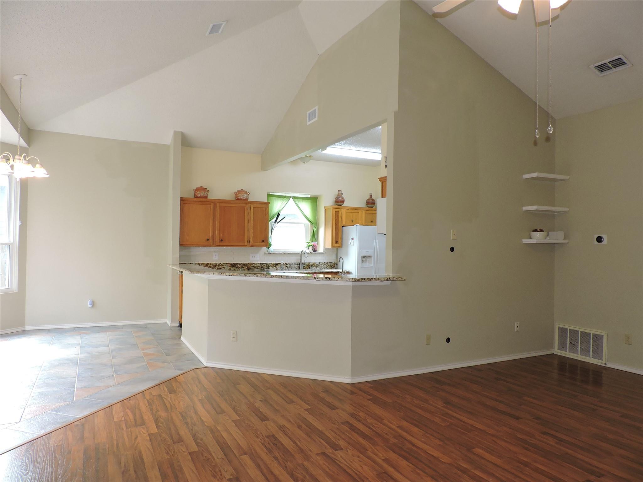12609 Deer Falls Dr Property Photo 9