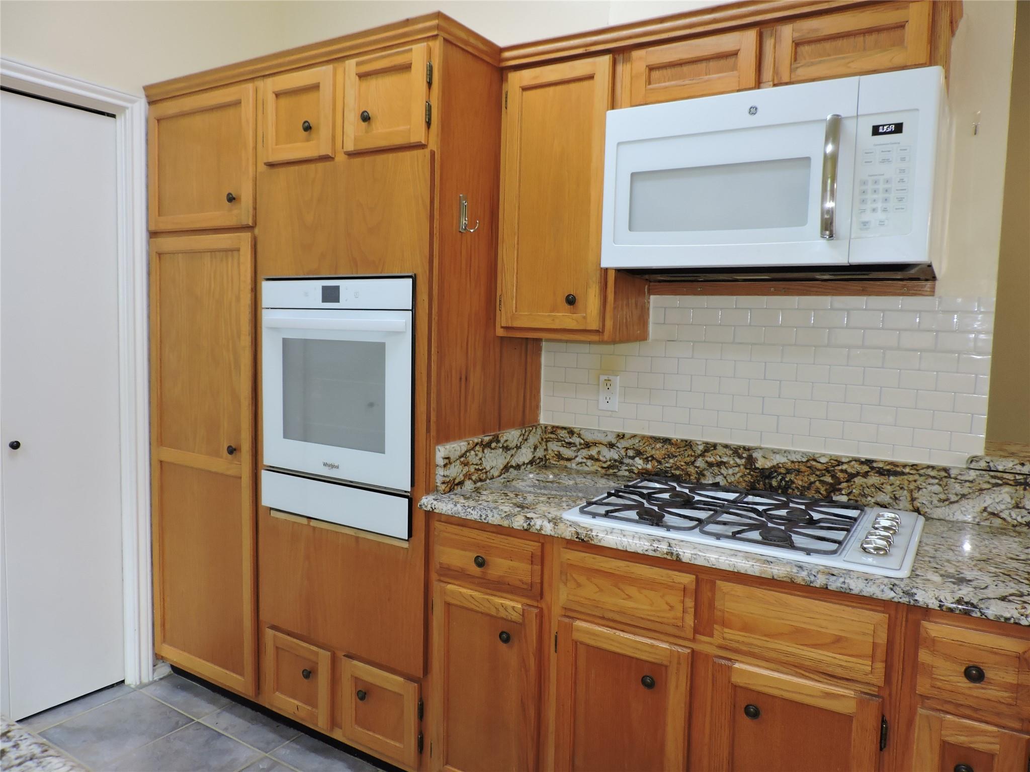 12609 Deer Falls Dr Property Photo 12