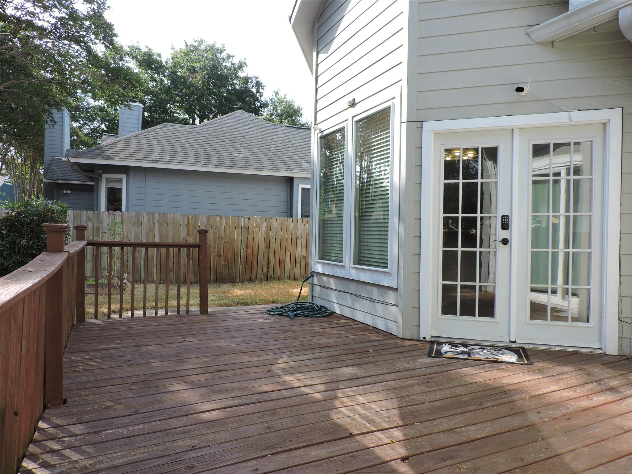 12609 Deer Falls Dr Property Photo 25