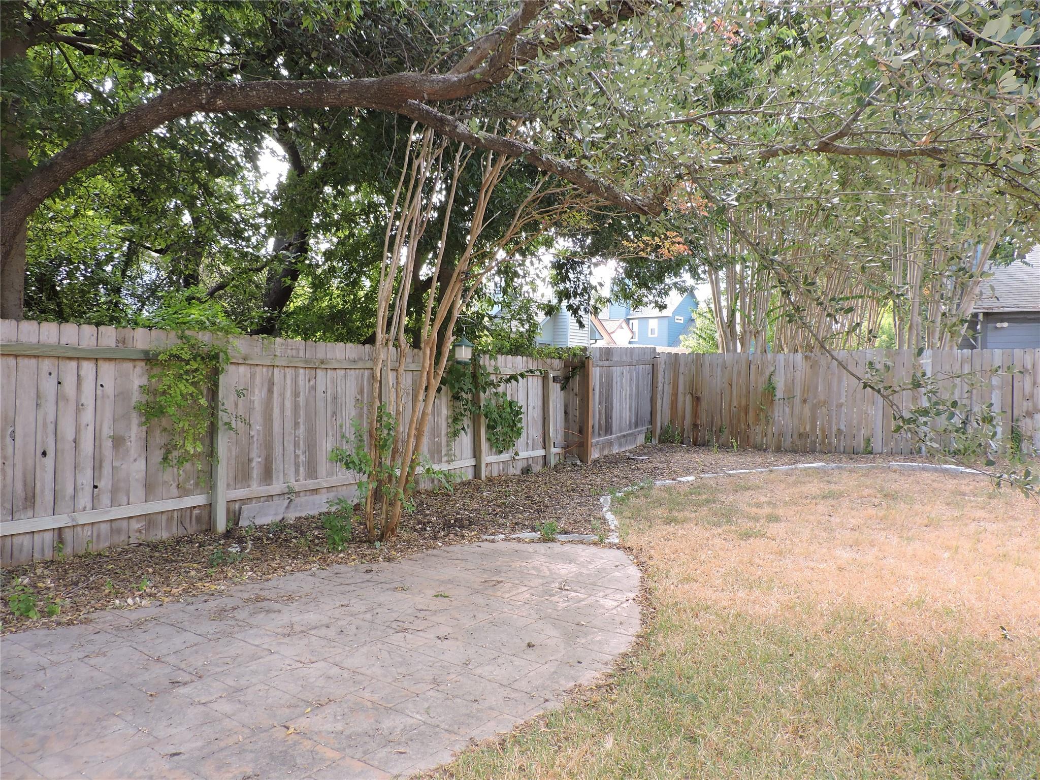 12609 Deer Falls Dr Property Photo 29