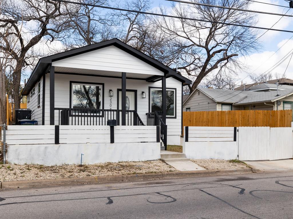 2308 Santa Maria St Property Photo 1
