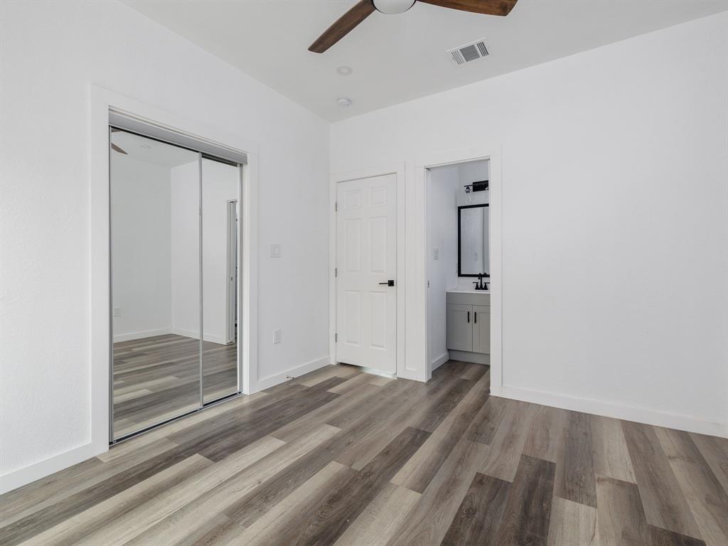 2308 Santa Maria St Property Photo 14