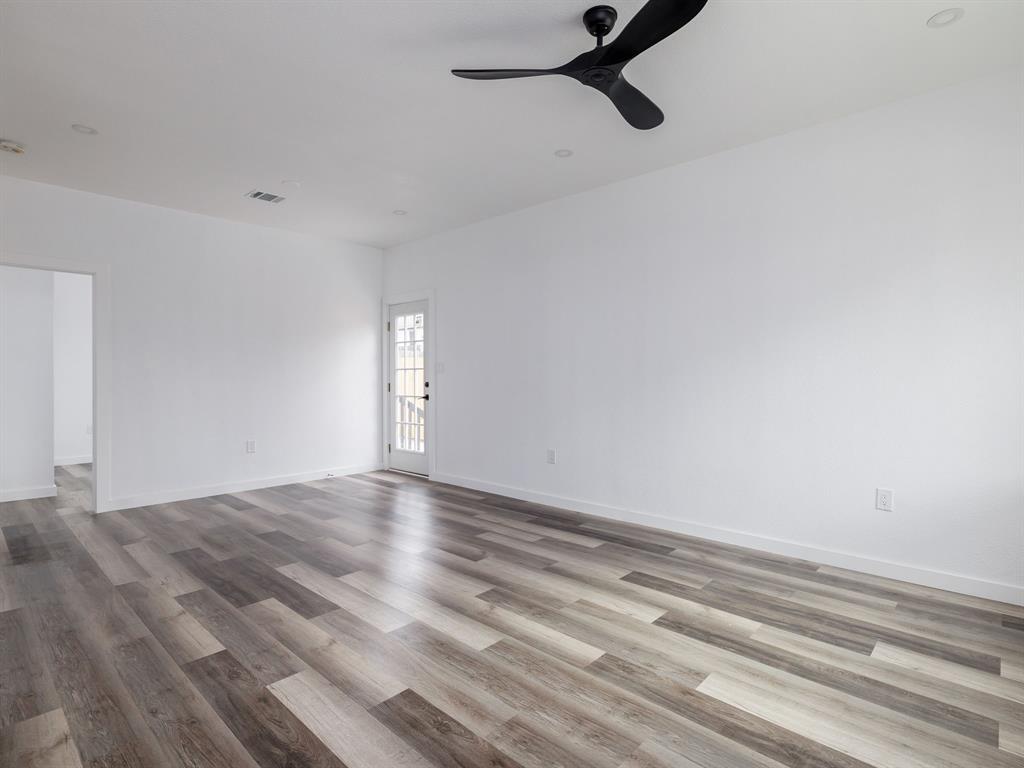 2308 Santa Maria St Property Photo 20