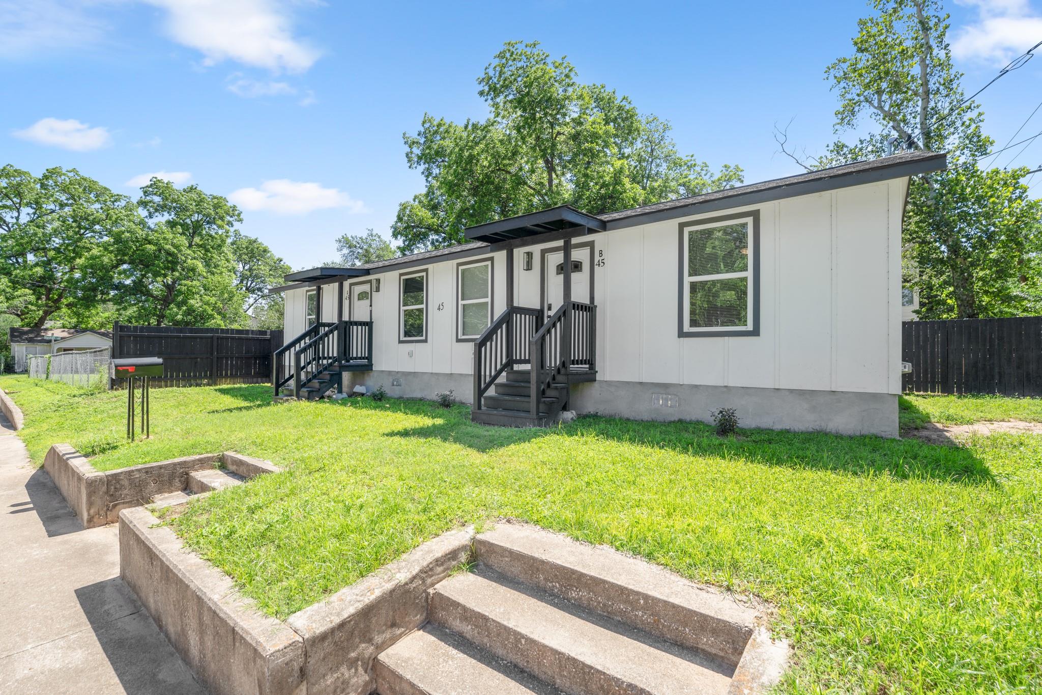 45 Anthony St #b Property Photo 6