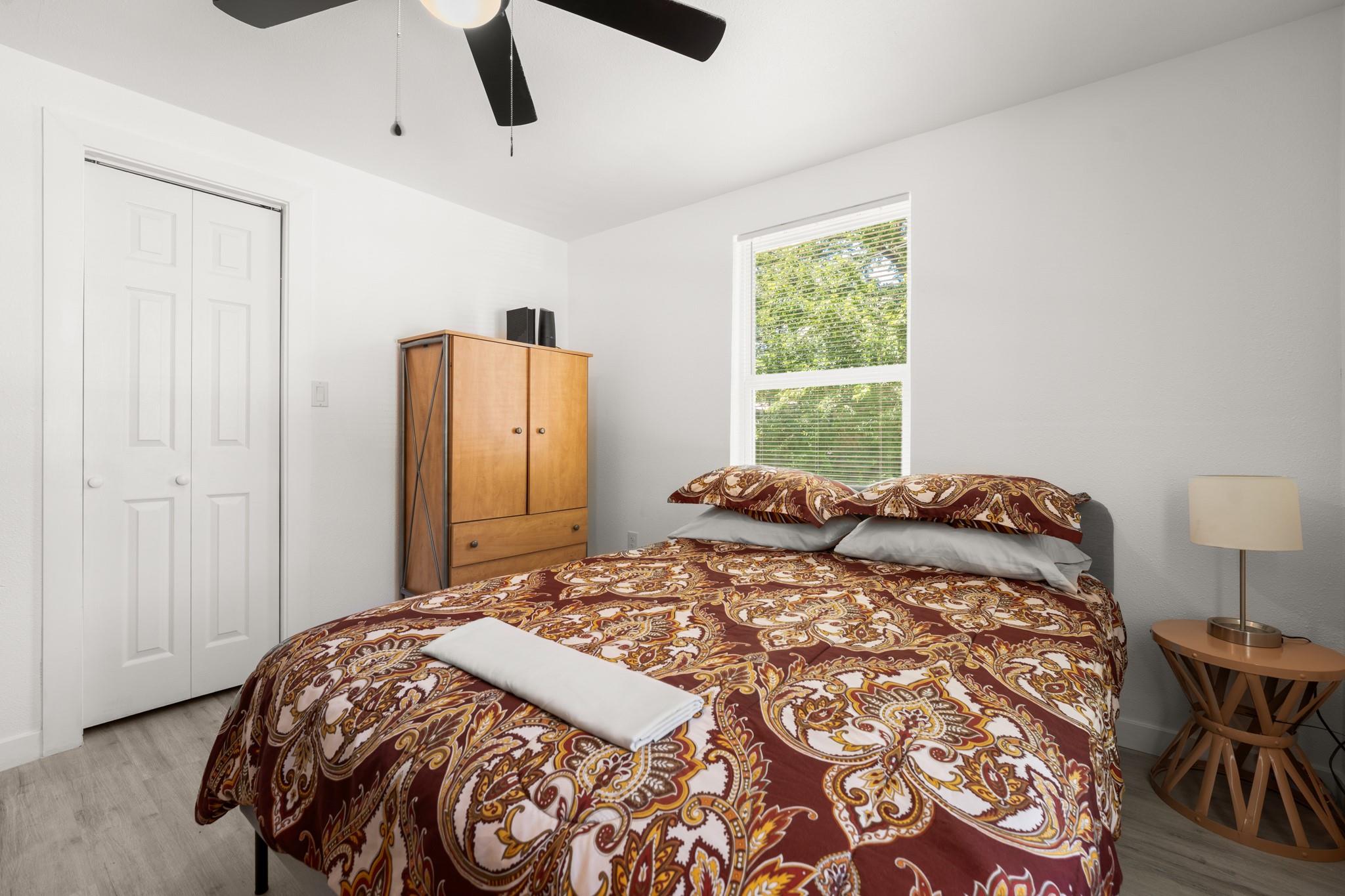 45 Anthony St #b Property Photo 16