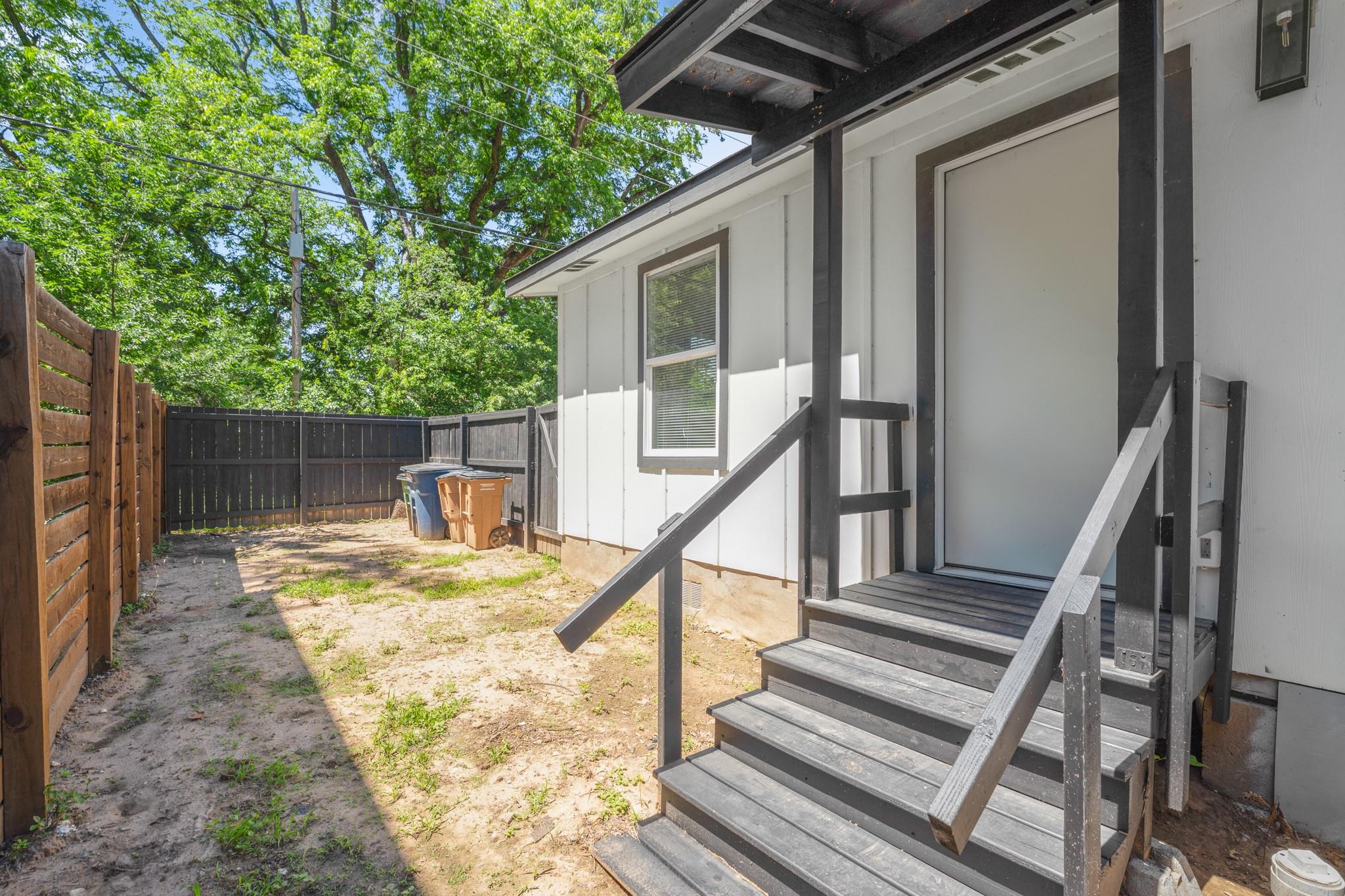 45 Anthony St #b Property Photo 19