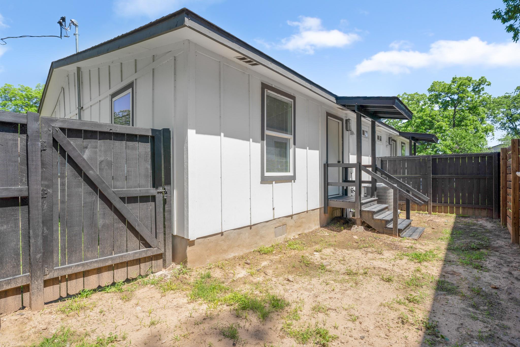 45 Anthony St #b Property Photo 20