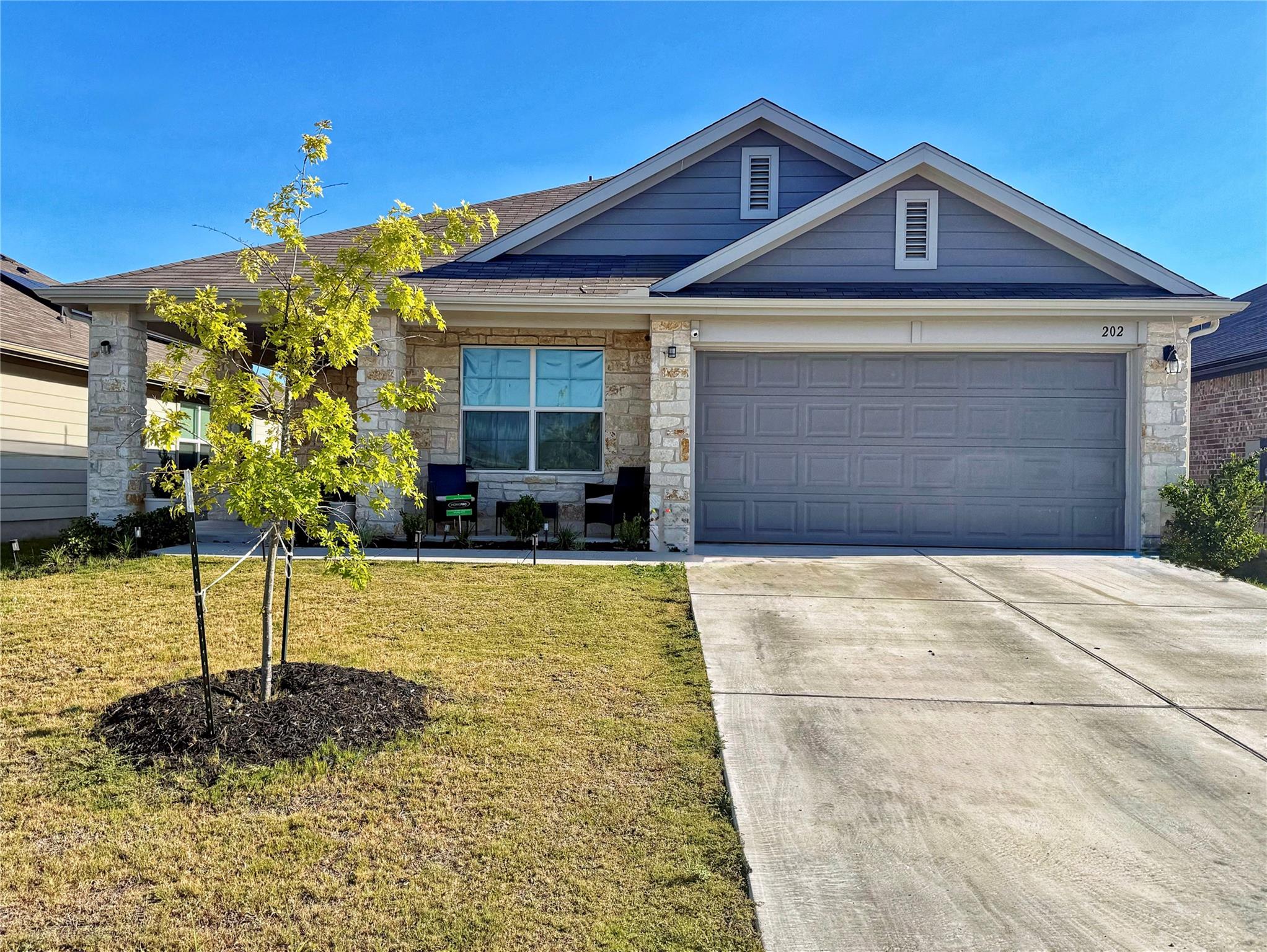 202 Canadian River Trl Property Photo 1