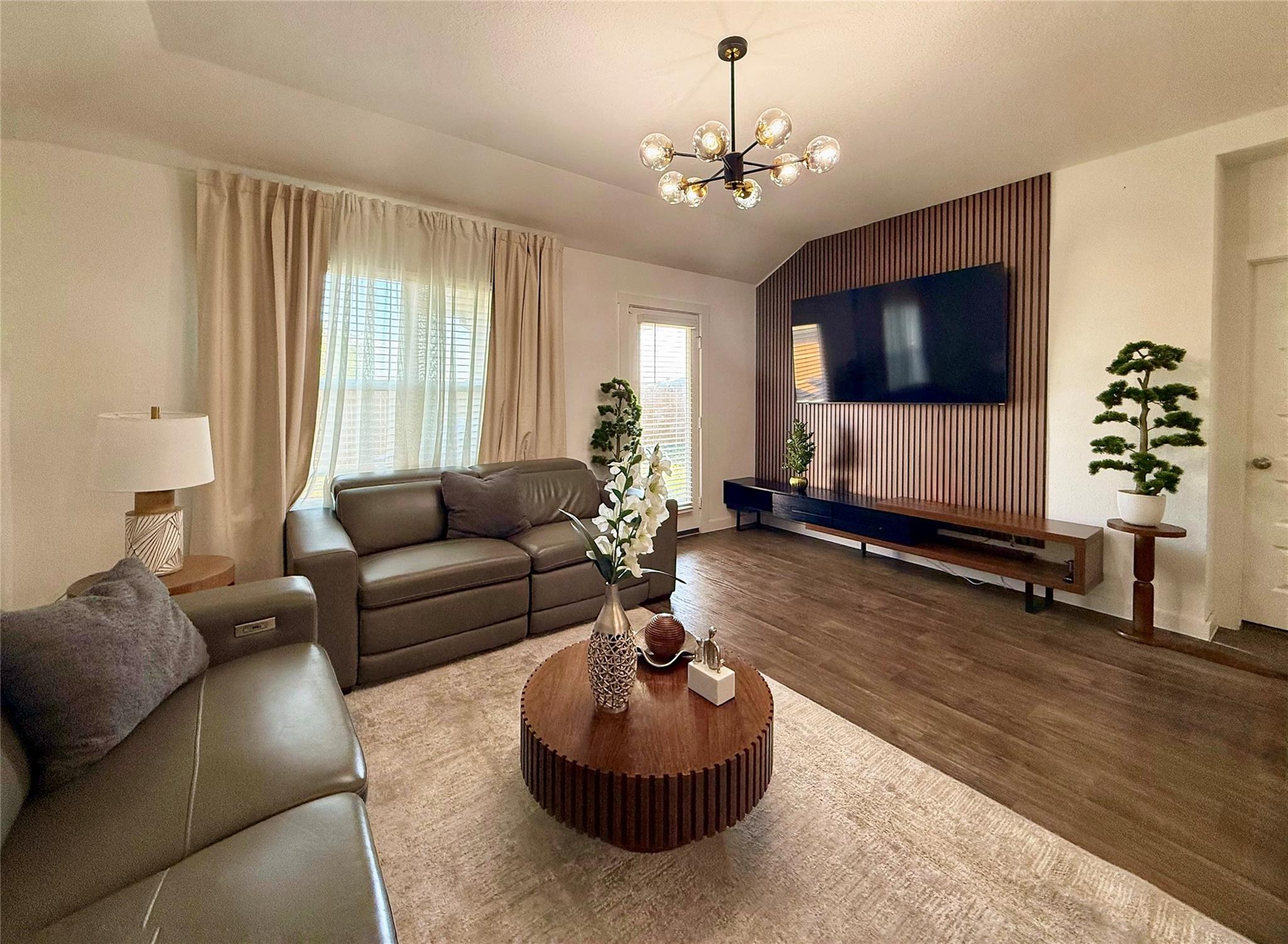 202 Canadian River Trl Property Photo 10