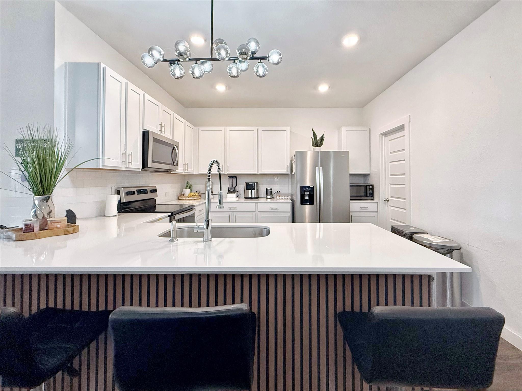 202 Canadian River Trl Property Photo 15