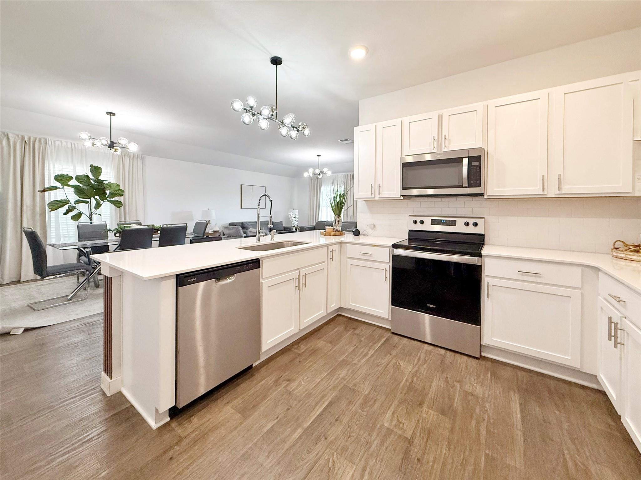202 Canadian River Trl Property Photo 17