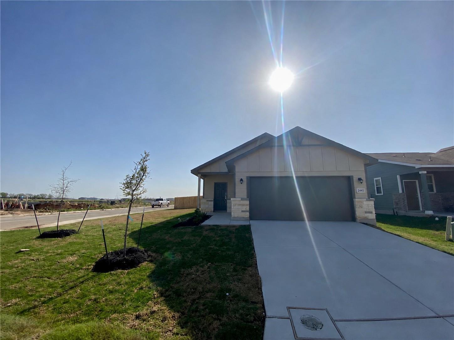 2445 Ayers Dr Property Photo 1