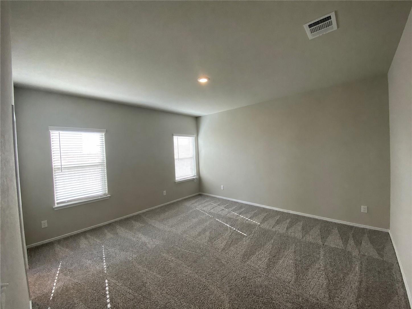 2445 Ayers Dr Property Photo 7