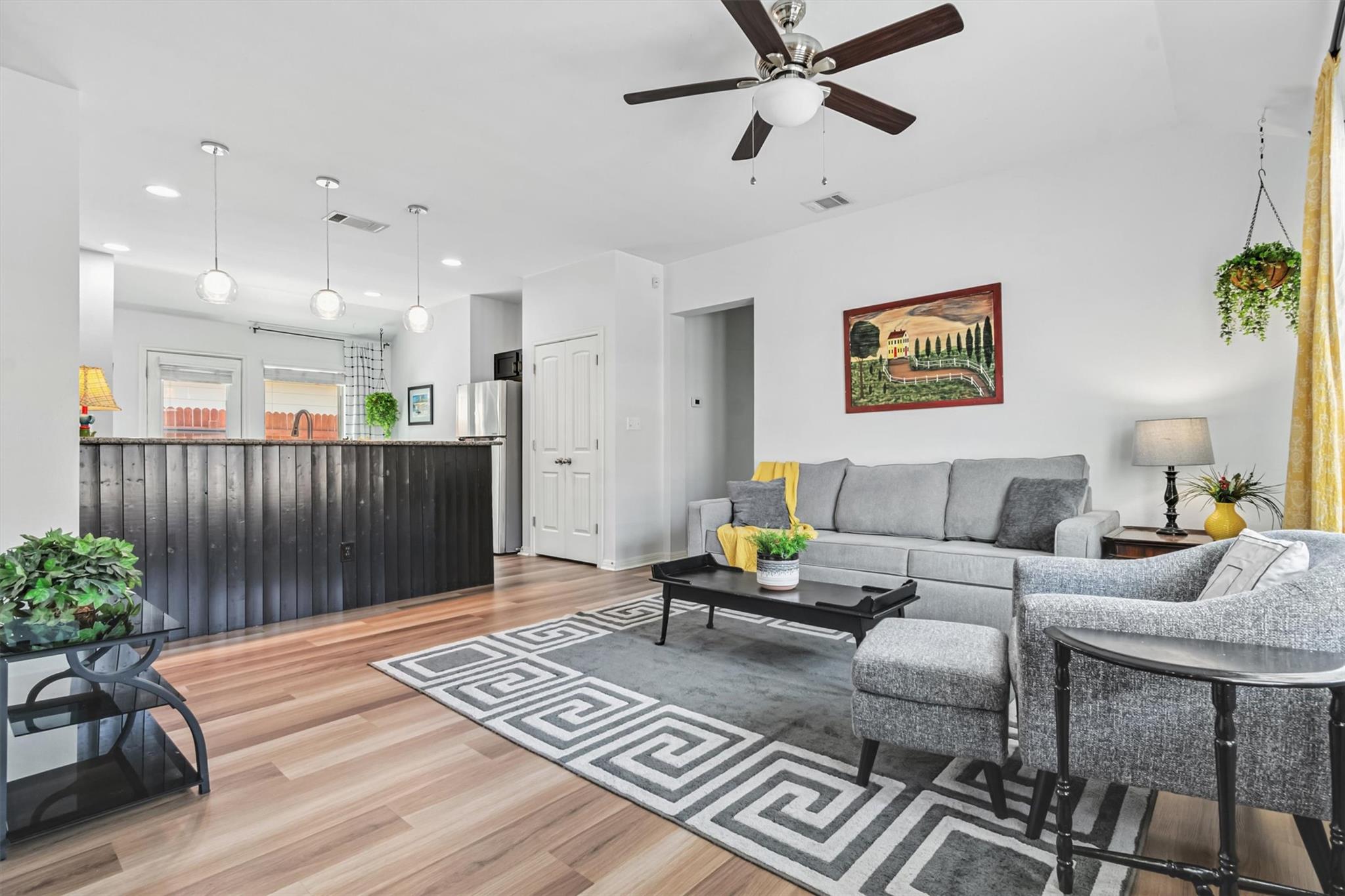 13001 Tinker St Property Photo 1