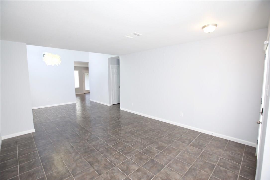 1314 Garden Path Dr Property Photo 6