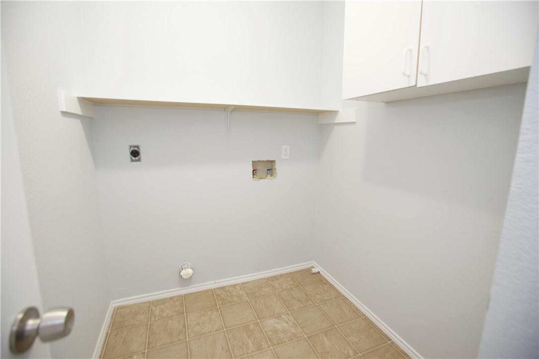 1314 Garden Path Dr Property Photo 13
