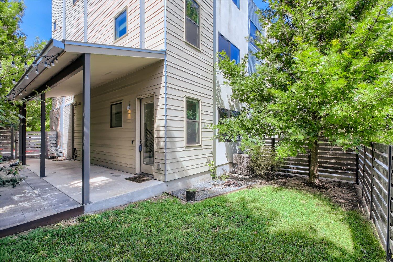 707 Cardinal Ln #l2 Property Photo 19
