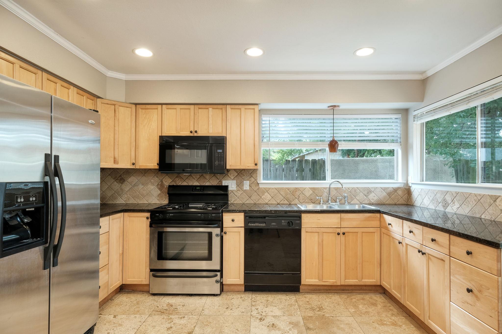 12226 Old Stage Trl Property Photo 2