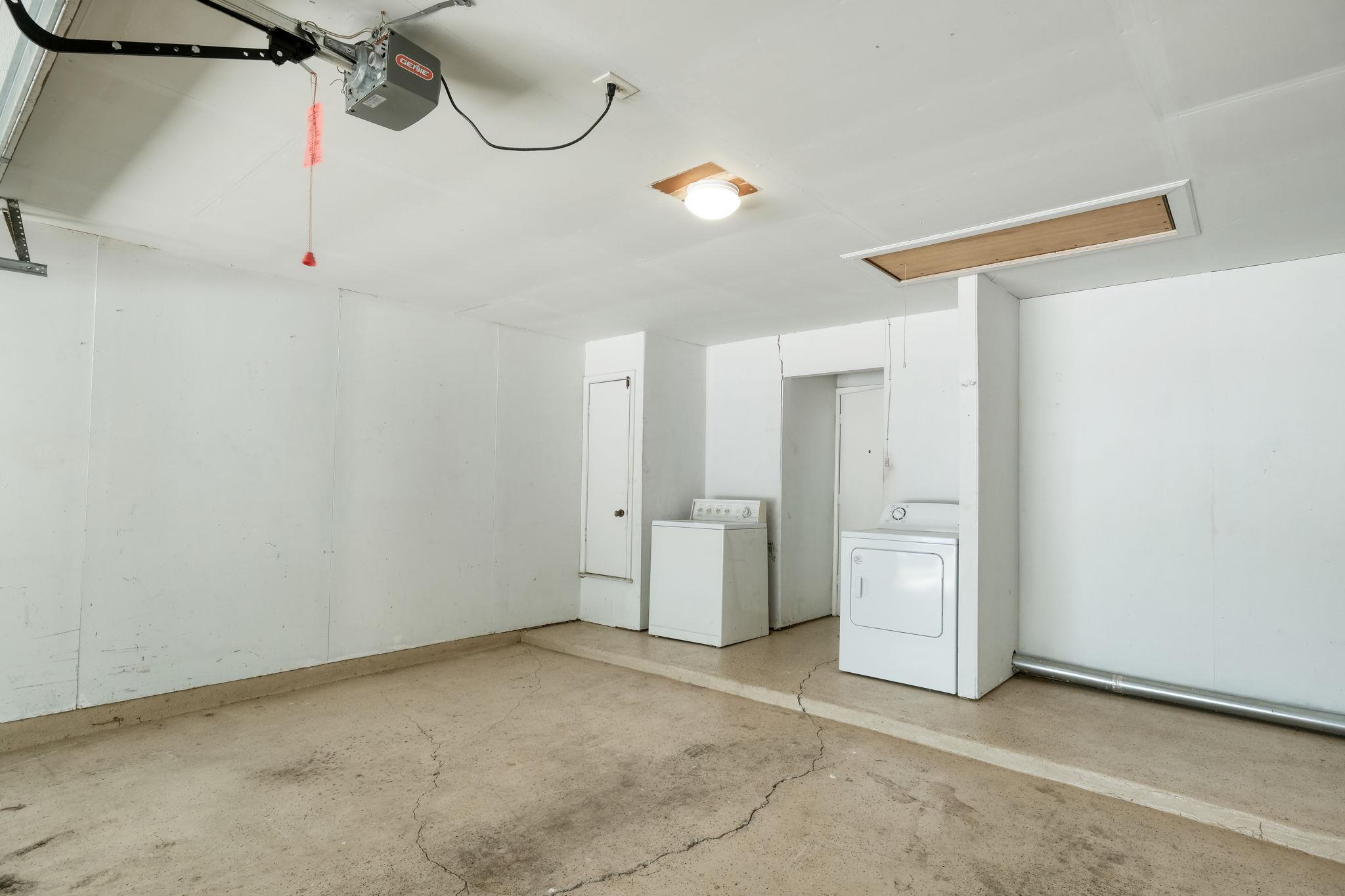 12226 Old Stage Trl Property Photo 11