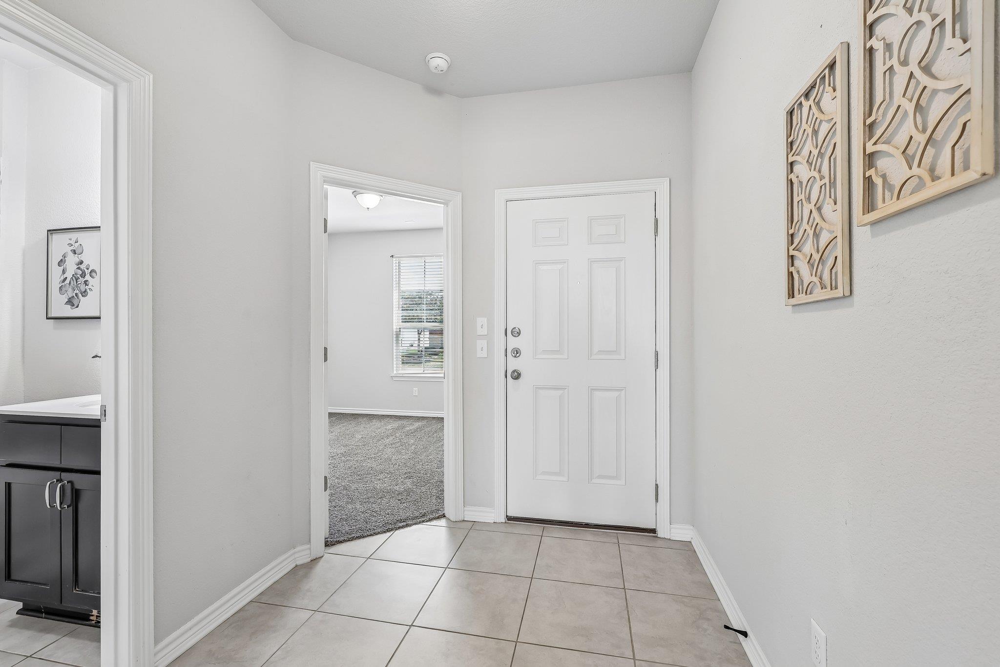 1117 Waterfall Ave Property Photo 4