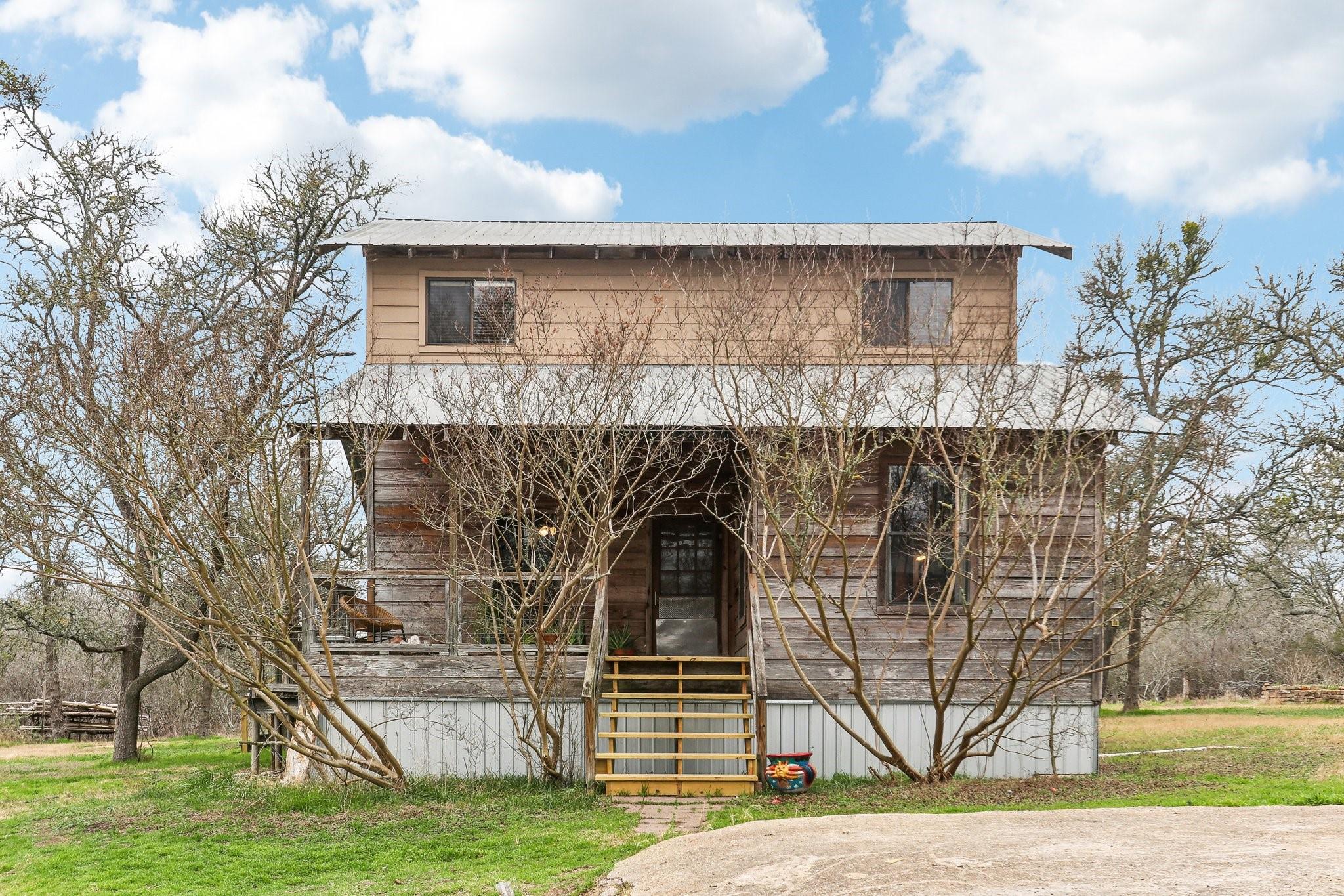 110 Mcdowell Rd #b Property Photo 5