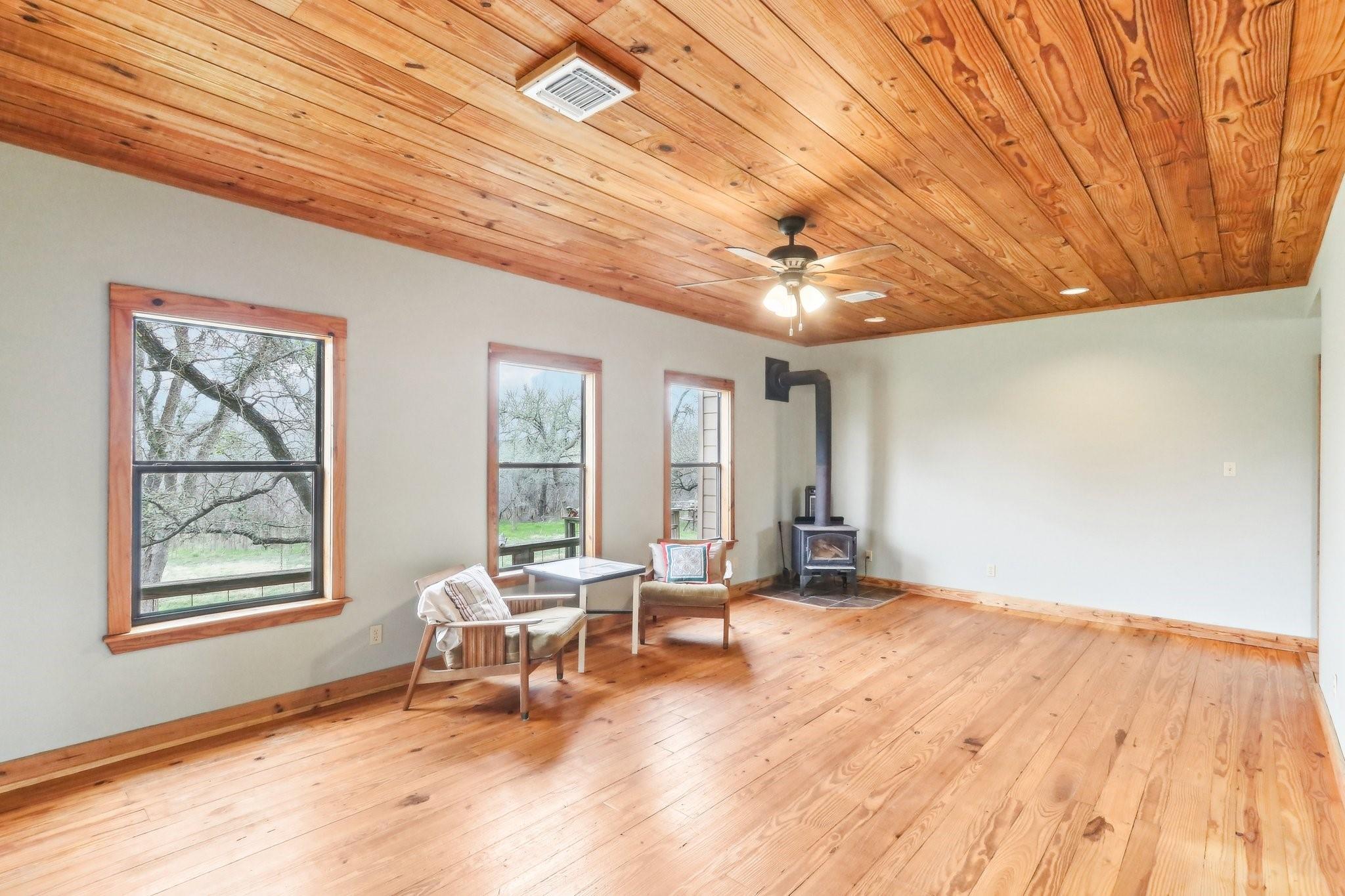 110 Mcdowell Rd #b Property Photo 8