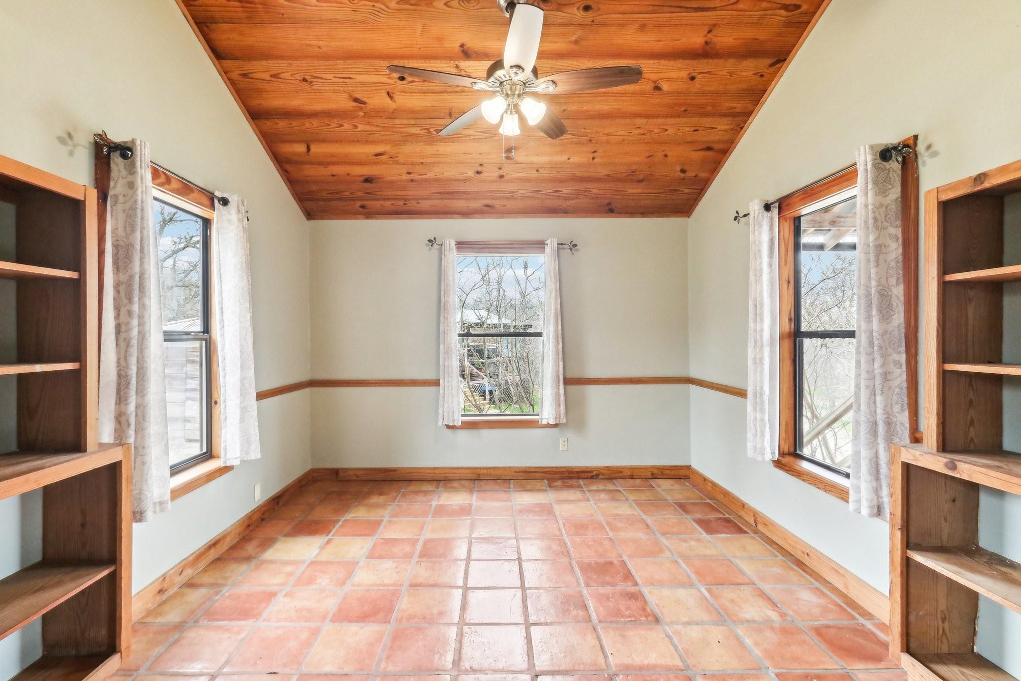 110 Mcdowell Rd #b Property Photo 15