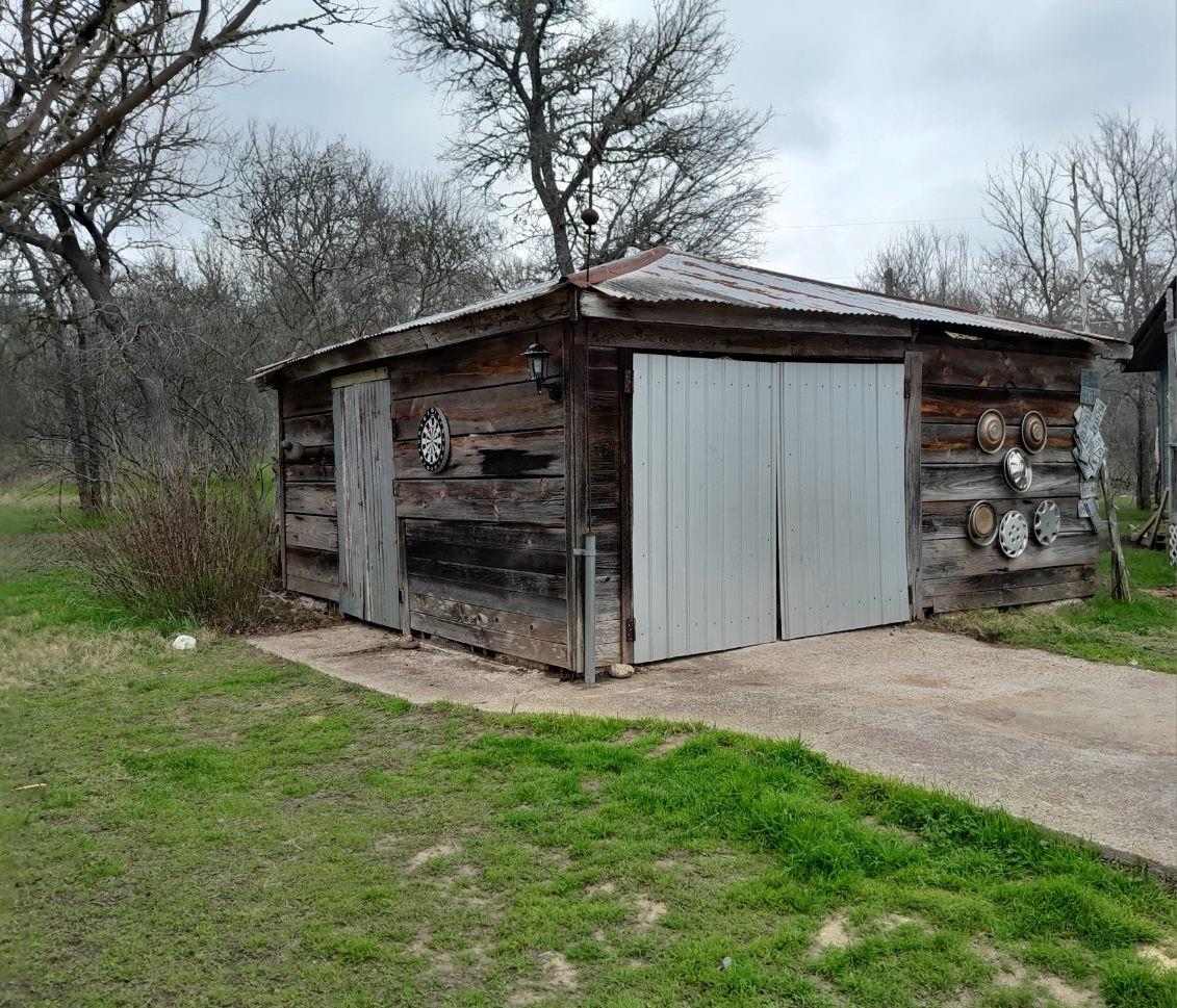 110 Mcdowell Rd #b Property Photo 31
