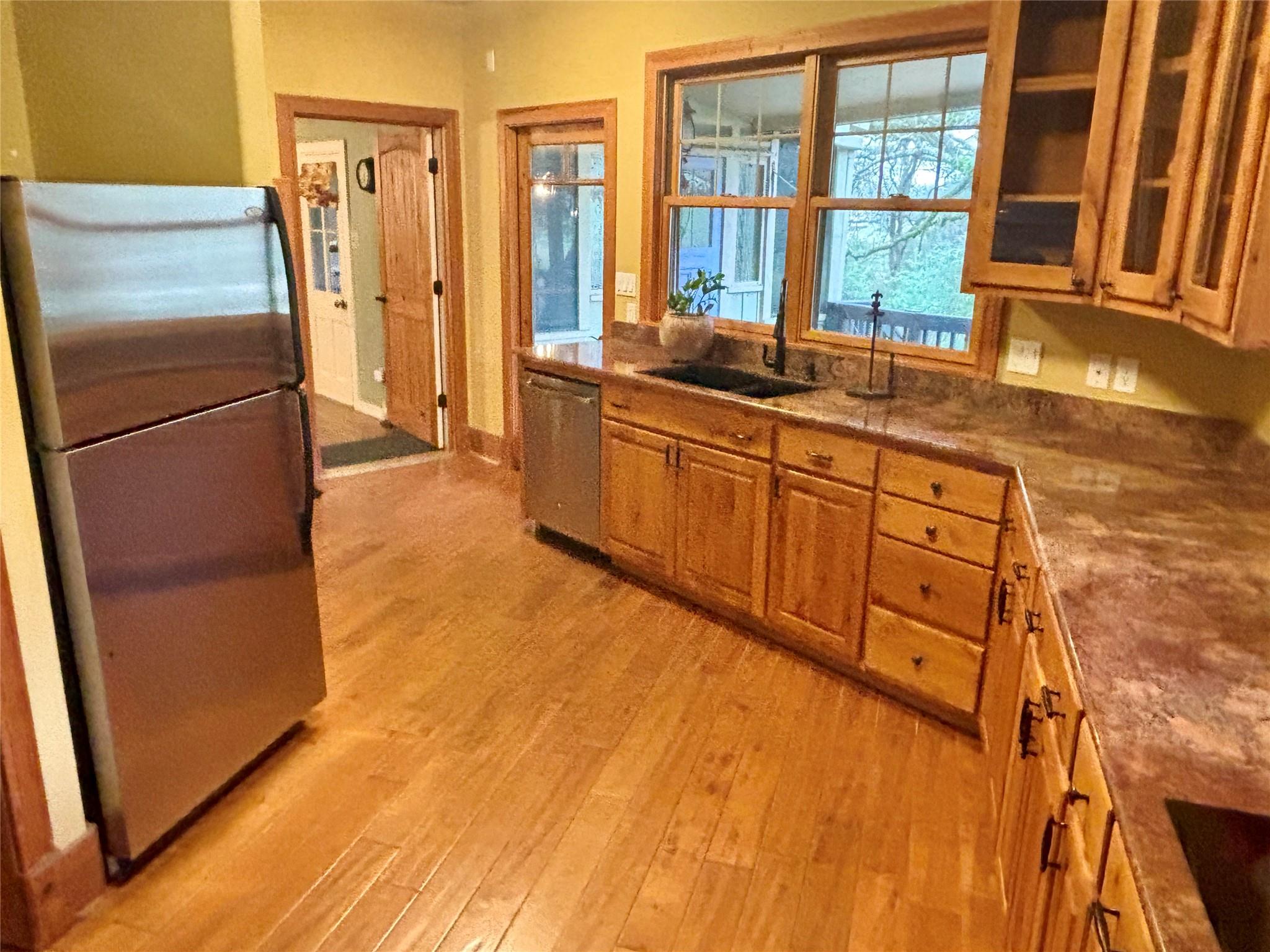230 Hausmann Gin Property Photo 13