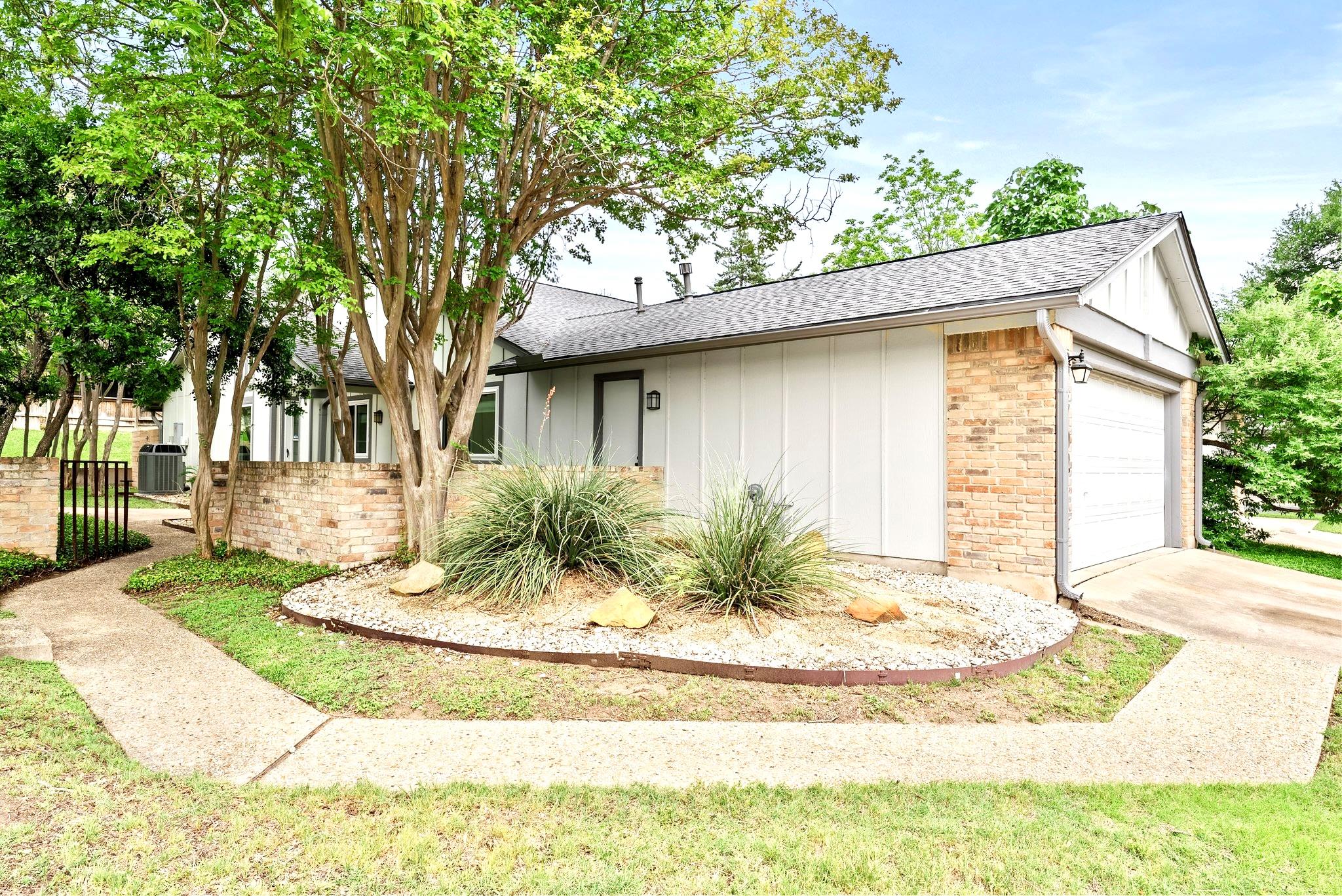 1702 Coturnix Dr Property Photo