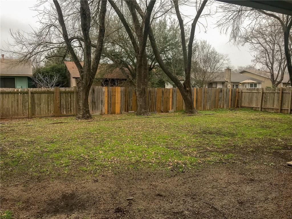 10511 Robinwood Cir Property Photo 21