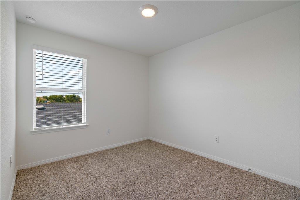 2515 Caleb Asher Loop Property Photo 15