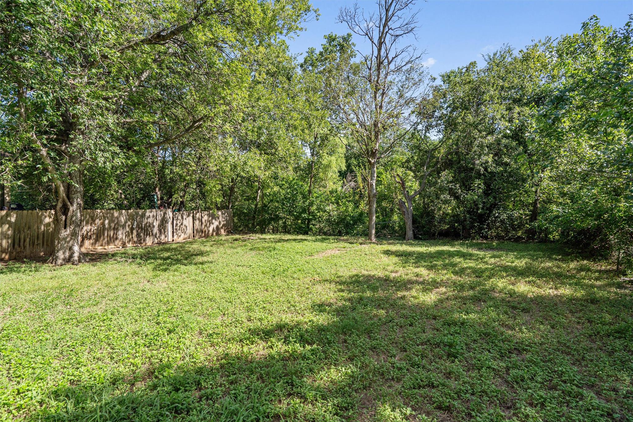 5501 Spring Meadow Rd #a Property Photo 23