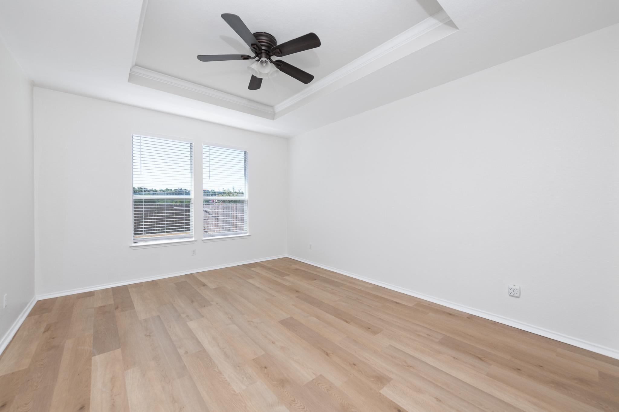 305 Talon Grasp Trl Property Photo 10