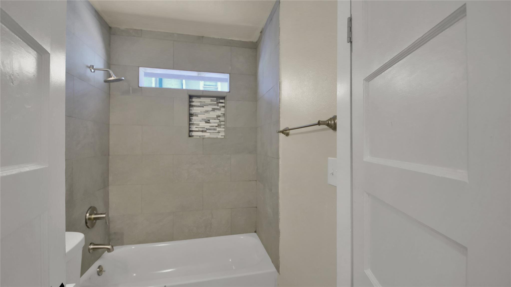 4010 Speedway None #a Property Photo 8