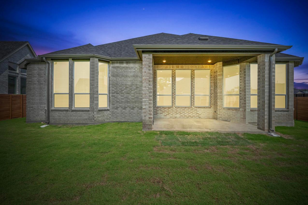 2109 Tobiano Trce Property Photo 25