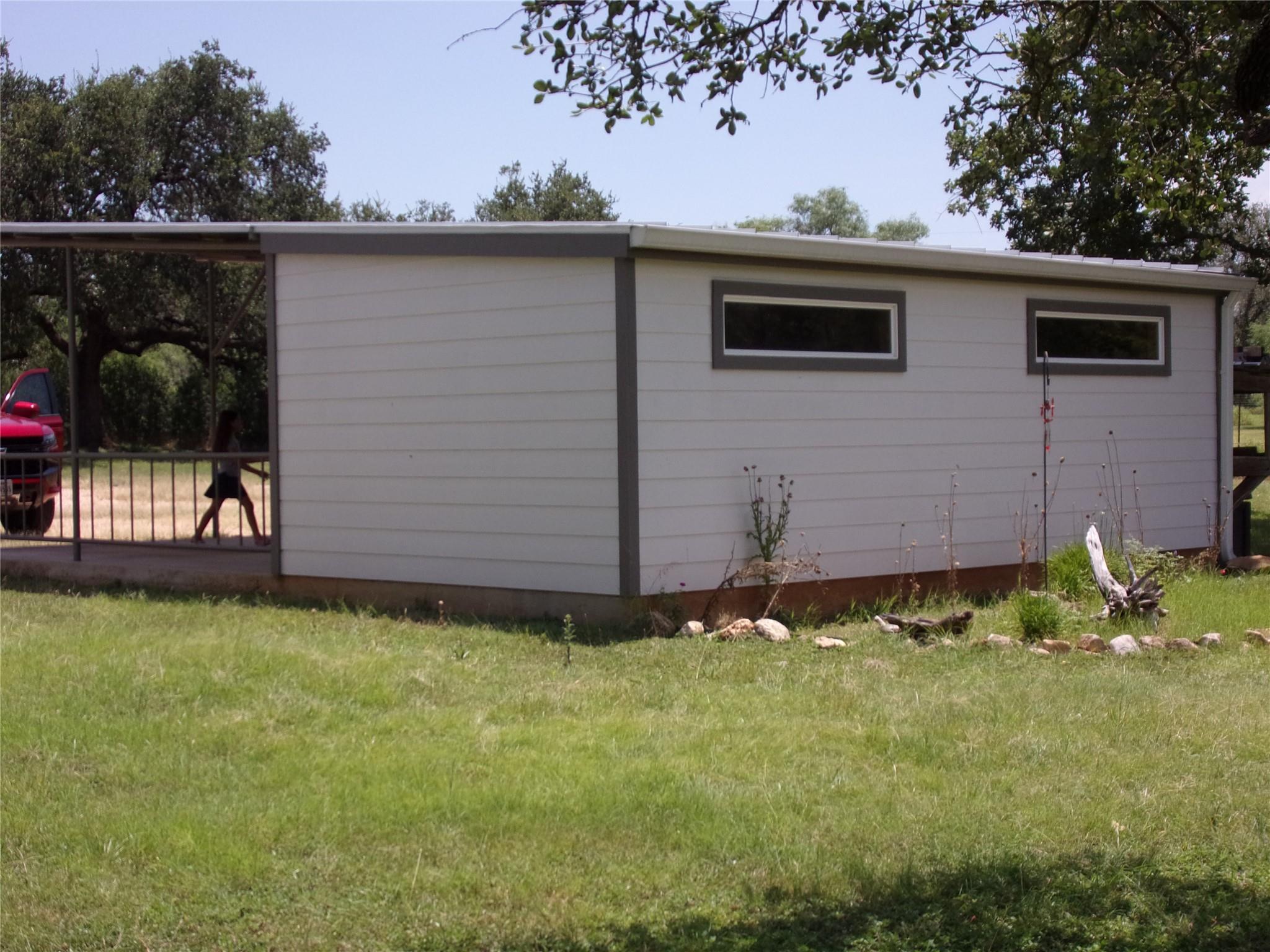 179b Two Friends Trl Property Photo 21