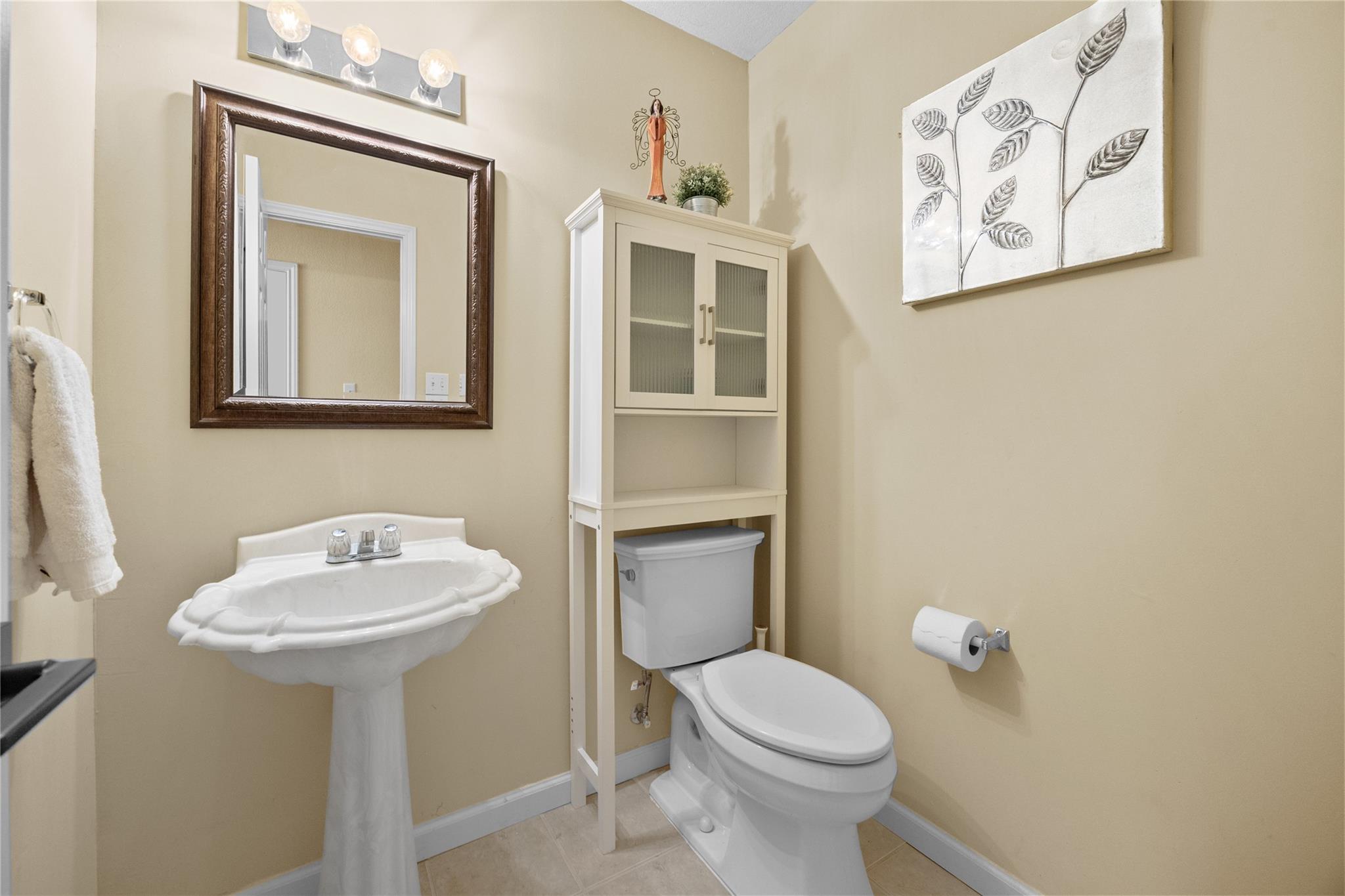 11005 Andenwood Dr Property Photo 13