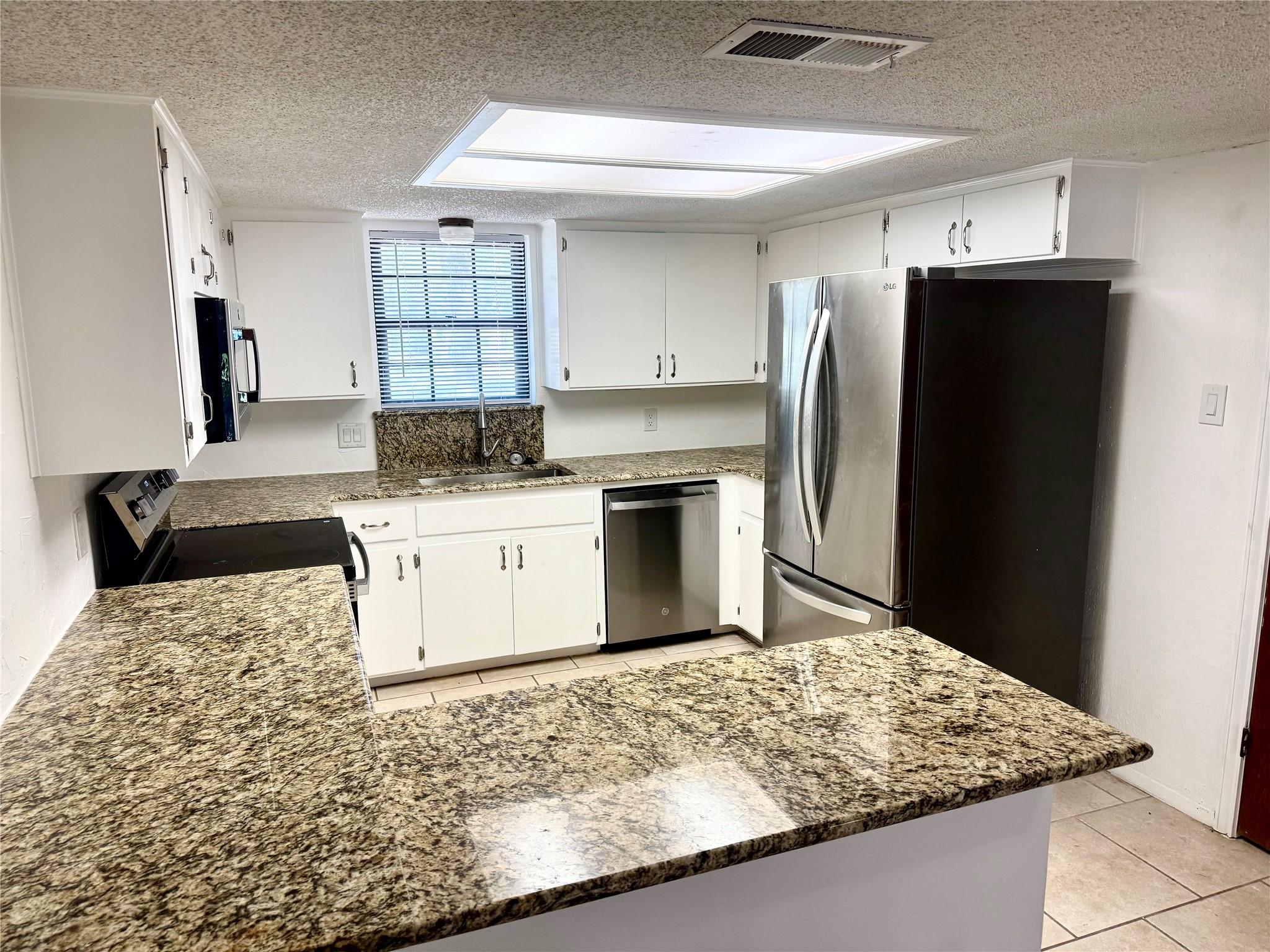 16217 Remuda Trl Property Photo 4