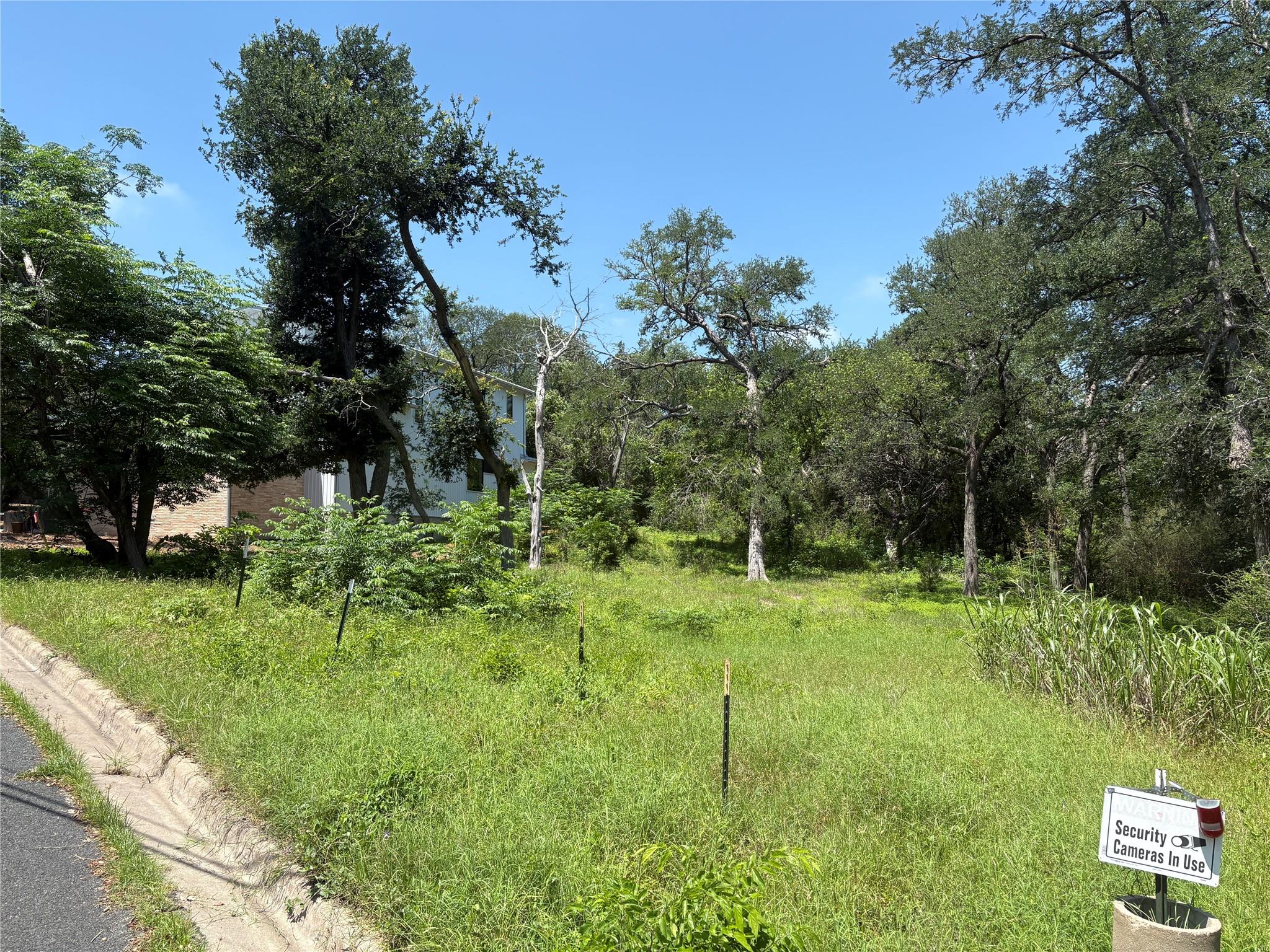 4640 Marlo Dr Property Photo 1
