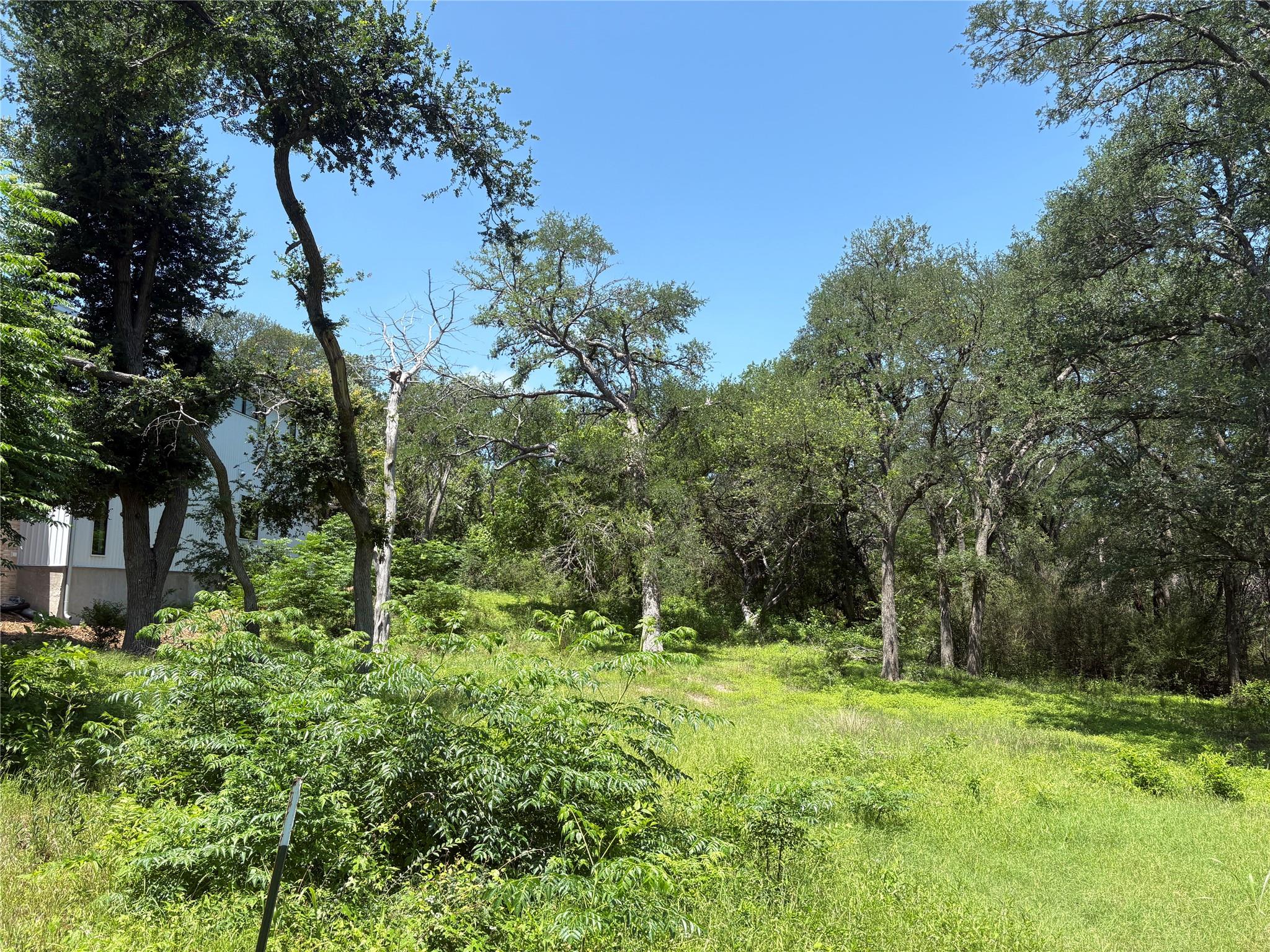 4640 Marlo Dr Property Photo 2